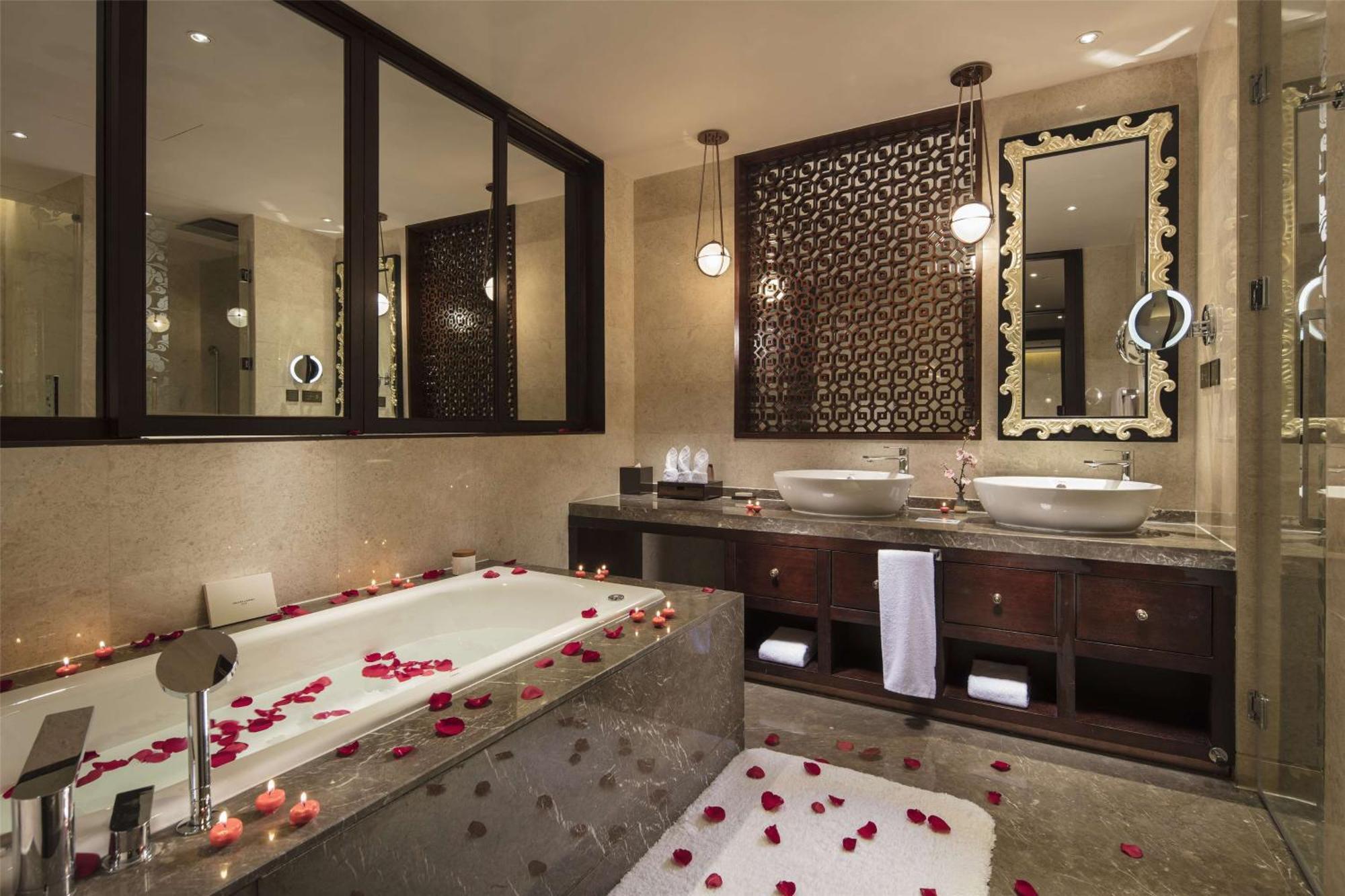 Hilton Linzhi Resort Nyingchi Esterno foto